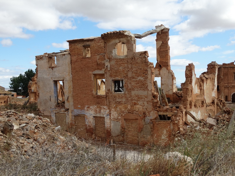 Belchite-2.jpg