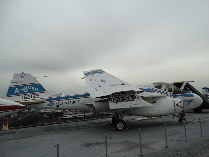 p-Grumman-A-6-E.jpg